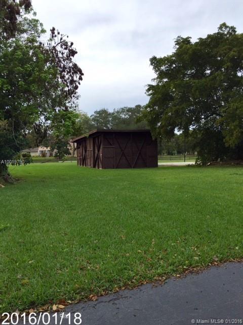 18291 Southwest 50th Street Southwest Ranches, FL 33331 - Photo 4 of 10