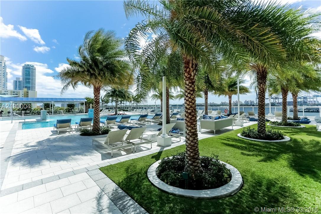 400 Alton Road, Unit PH06 Miami Beach, FL 33139 - Photo 27 of 33