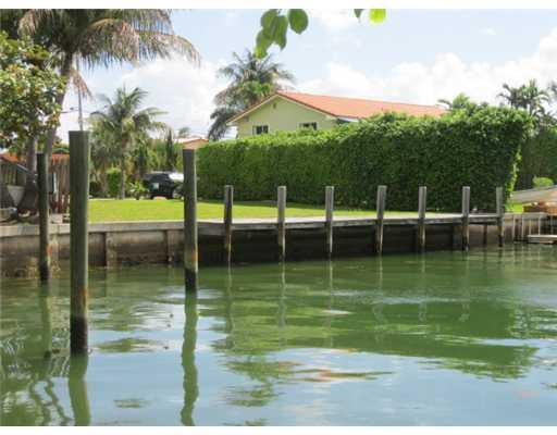 2002 Northeast 121st Road North Miami, FL 33181 - Photo 1 of 4 Gallery Image 1