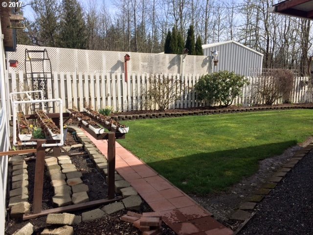 168 Hall Road Silverlake, WA 98645 - Photo 10 of 12 Gallery Image 10