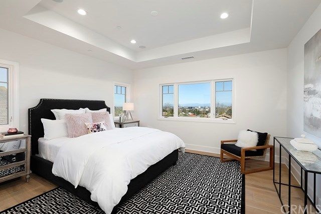 $3,550,000 | 2320 Port Aberdeen Place, Newport Beach, CA 92660