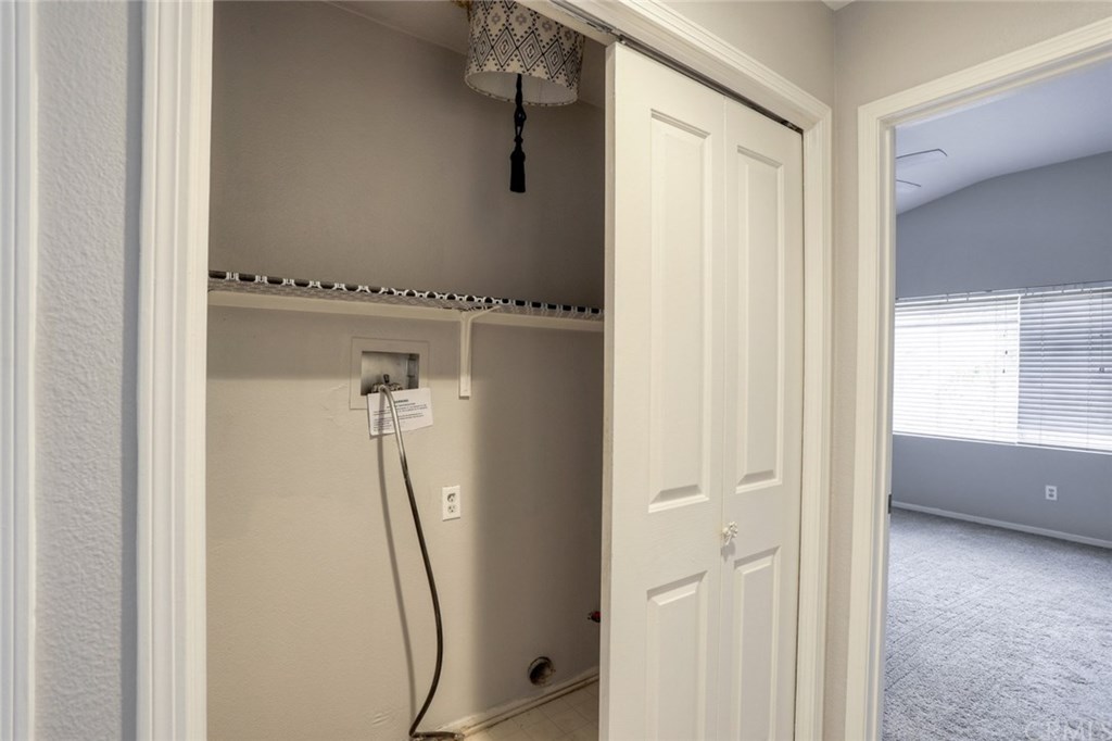 25731 Hammet Circle Stevenson Ranch, CA 91381 - Photo 33 of 36