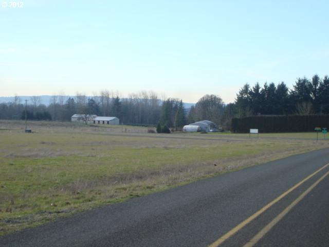 8135 Rauscher Lane, Unit 7 Aumsville, OR 97325 - Photo 5 of 10 Gallery Image 5