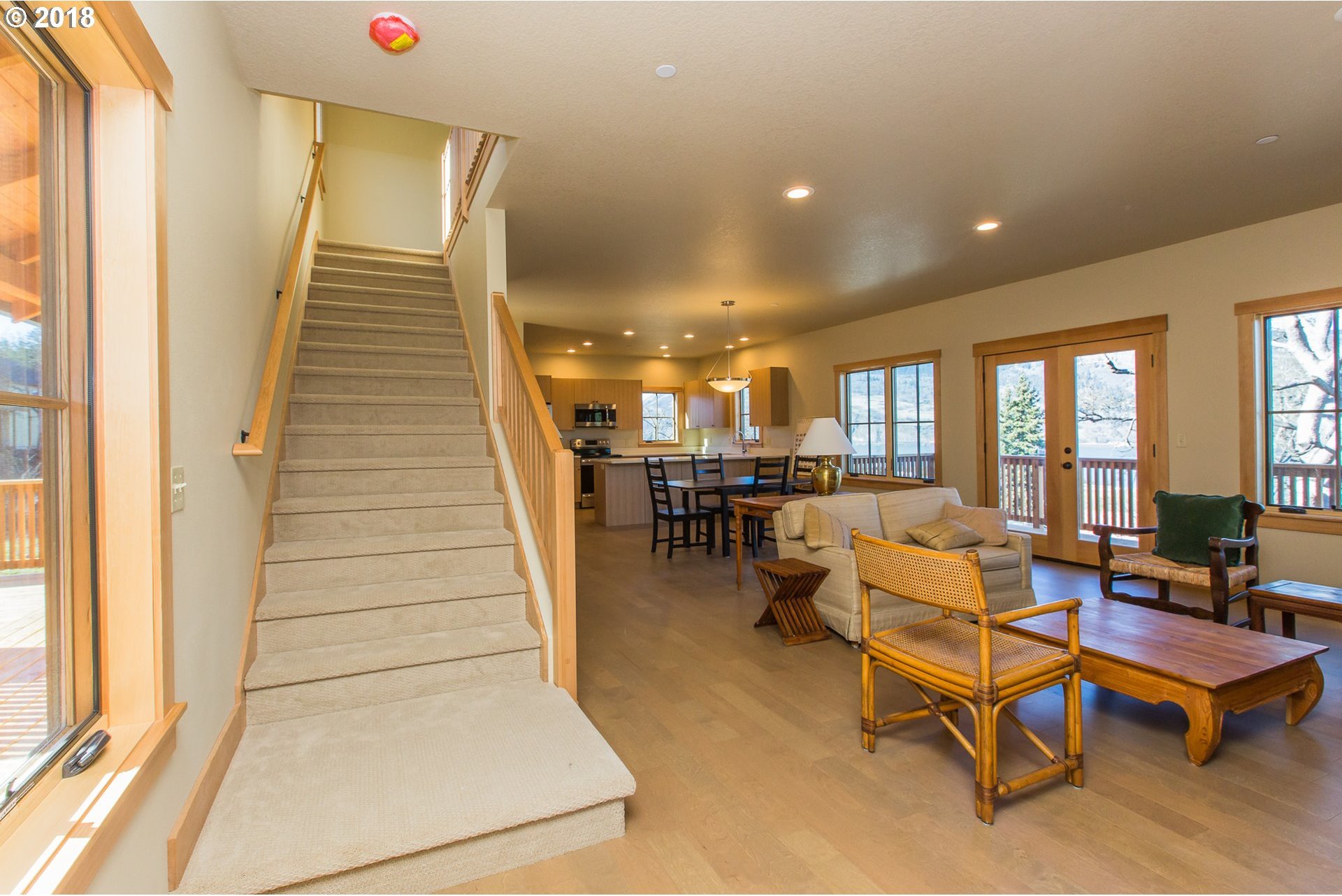 945 Fifth Avenue Mosier, OR 97040 - Photo 11 of 32 Gallery Image 11