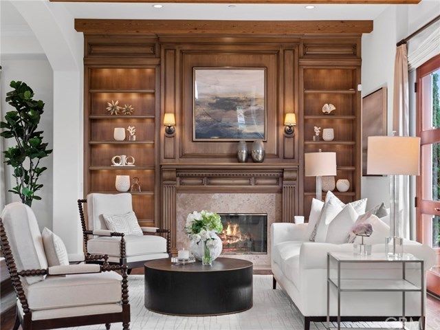 $2,842,000 | 511 Fullerton Avenue, Newport Beach, CA 92663