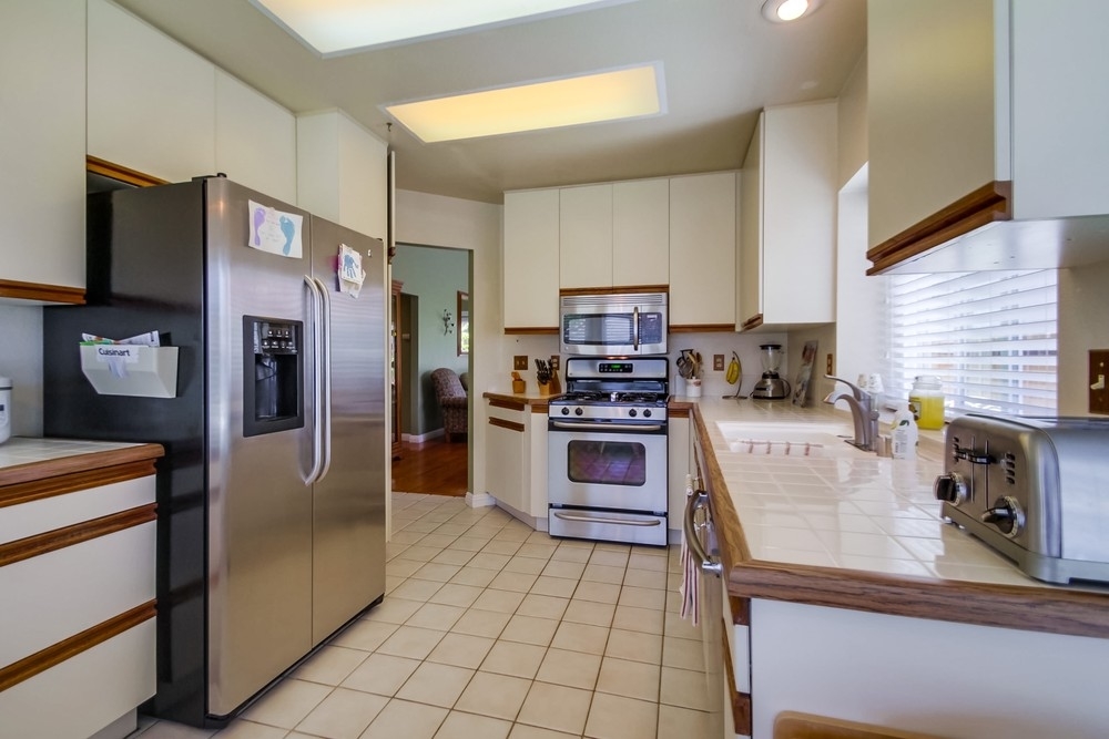 5342 Raspberry Way Oceanside, CA 92057 - Photo 10 of 24 Gallery Image 10