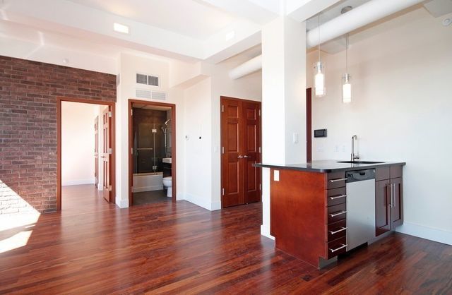 240 Meeker Avenue, Unit 54 Brooklyn, NY 11211 - Photo 2 of 8