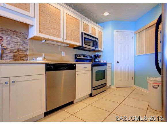 210 Ocean Hibiscus Drive St. Augustine, FL 32080 - Photo 4 of 25