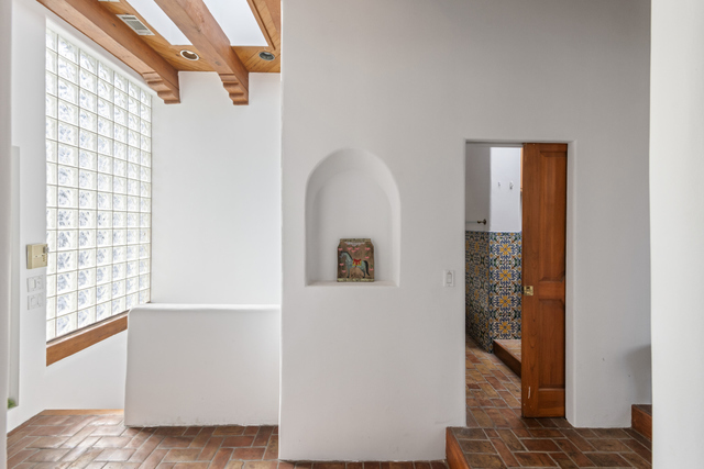 521 W 47th St, Unit PH4B Manhattan, NY 10036 - Photo 5 of 12