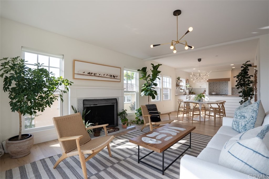 674 Seaview Street Laguna Beach, CA 92651 - Photo 8 of 27