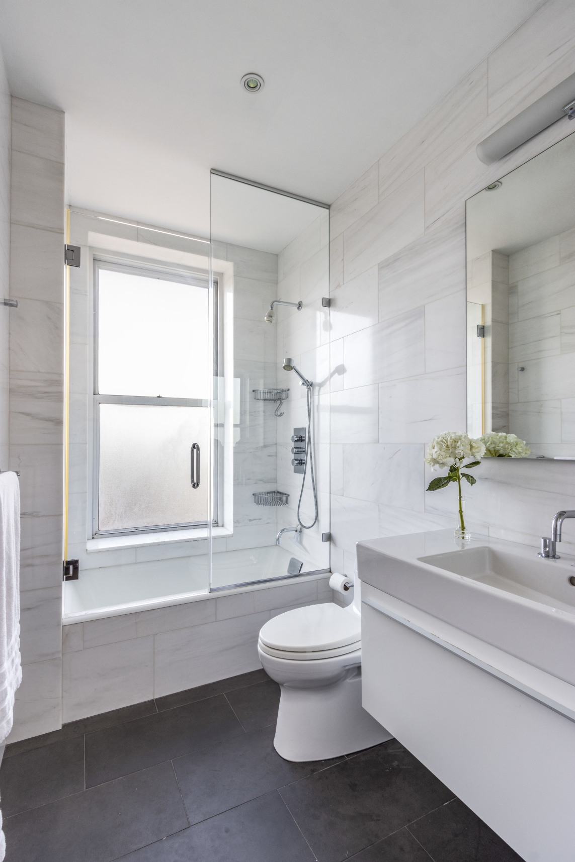 51 West 81st Street, Unit 10J Manhattan, NY 10024 - Photo 10 of 13