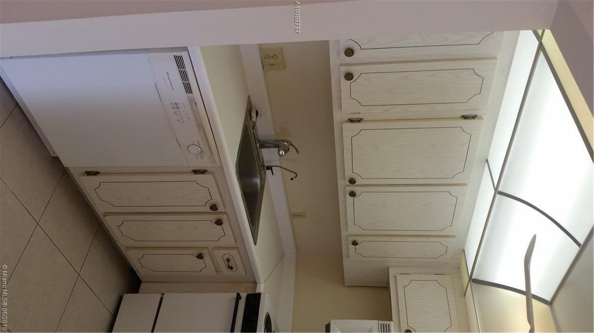 86 Fanshaw C, Unit 860 Boca Raton, FL 33434 - Photo 3 of 8