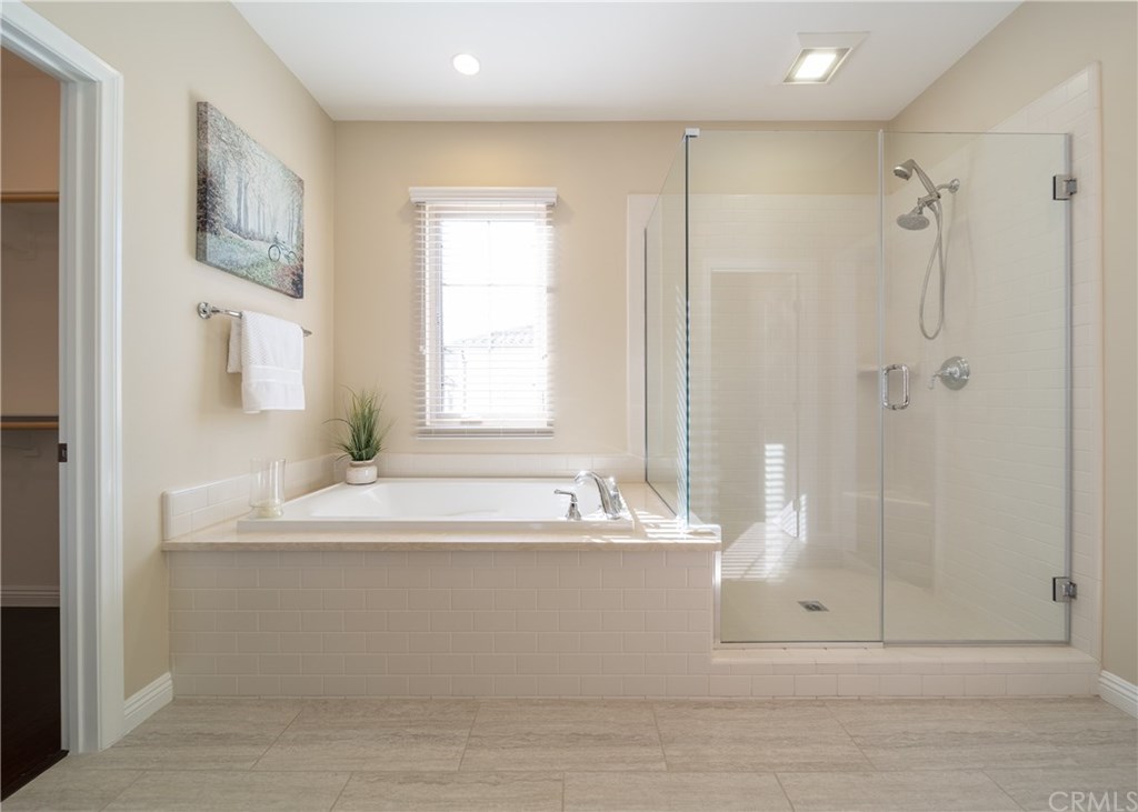 64 White Blossom Irvine, CA 92620 - Photo 18 of 31 Mater bathroom
