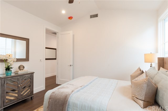 2622 Maple Avenue Manhattan Beach, CA 90266 - Photo 27 of 45