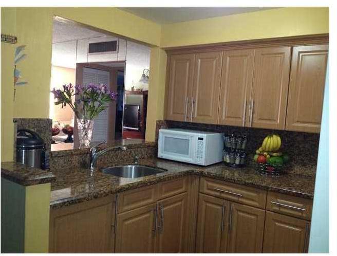 2500 Southwest 6th Street, Unit 301 Miami, FL 33135 - Photo 3 of 8