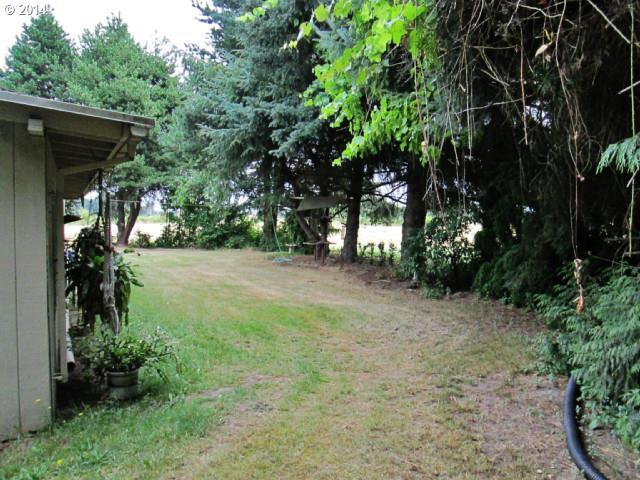 17146 Edwin Road Northeast Woodburn, OR 97071 - Photo 8 of 14 Gallery Image 8