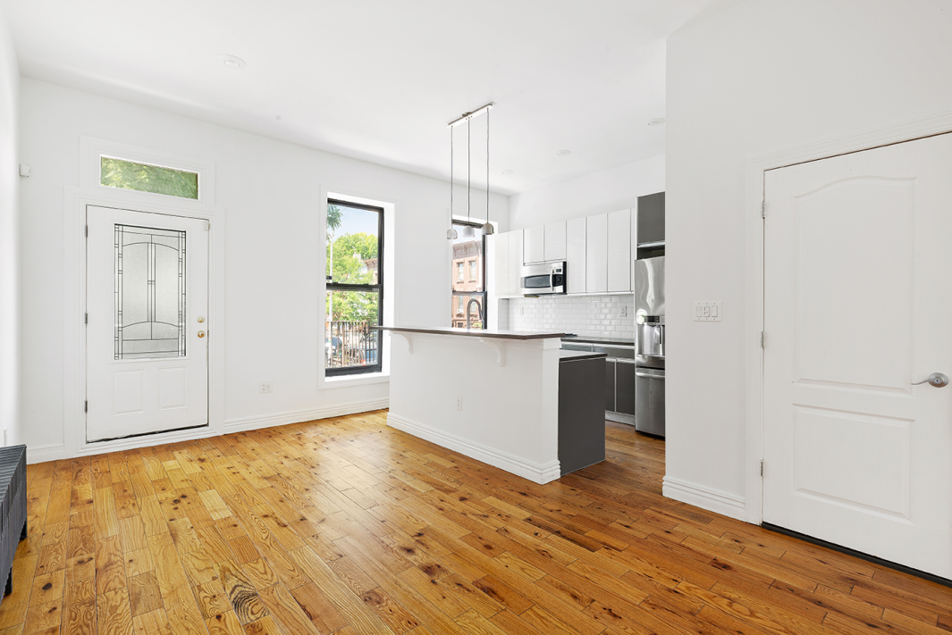 176 Lewis Avenue, Unit 2 Brooklyn, NY 11221 - Photo 4 of 10