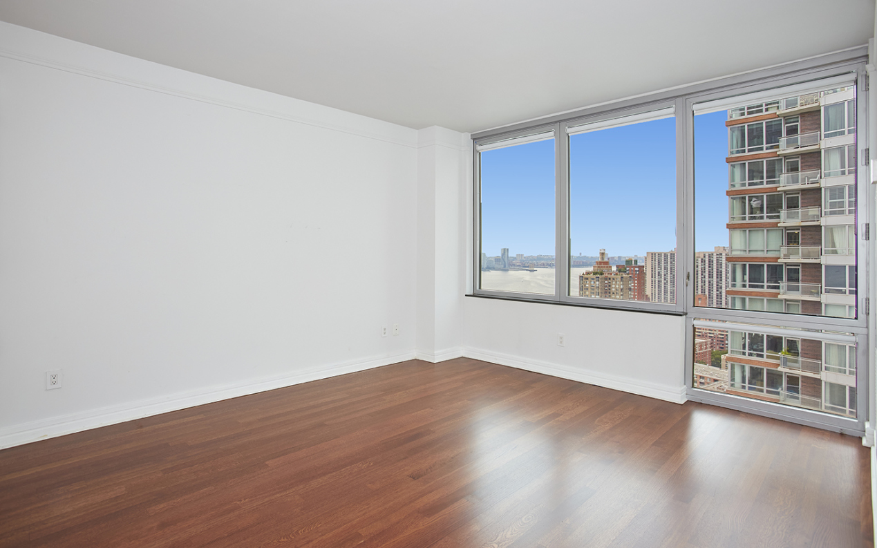 10 West Street, Unit 30C Manhattan, NY 10004 - Photo 5 of 9