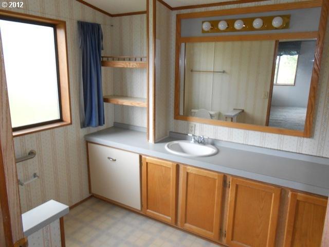2141 State Road Mosier, OR 97040 - Photo 11 of 12 Gallery Image 11