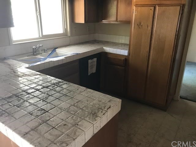 6731 Dove Lane Riverside, CA 92506 - Photo 5 of 15