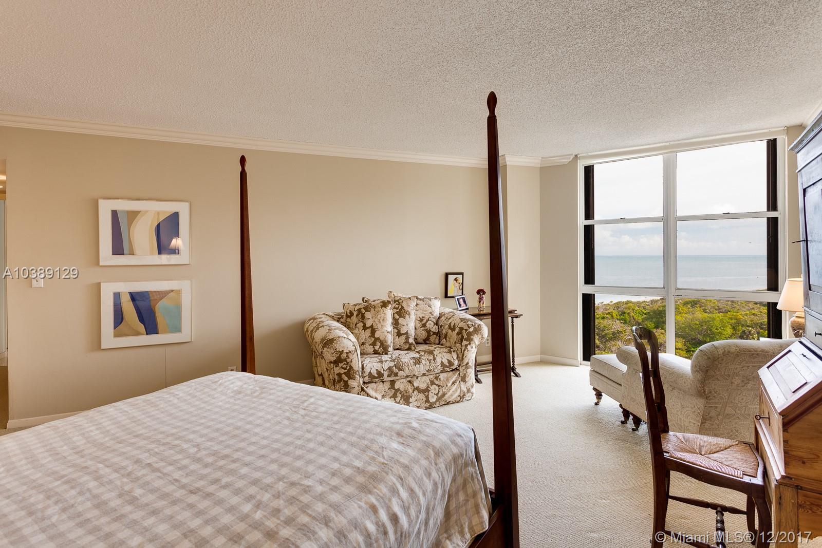 1121 Crandon Boulevard, Unit F1102 Key Biscayne, FL 33149 - Photo 14 of 28