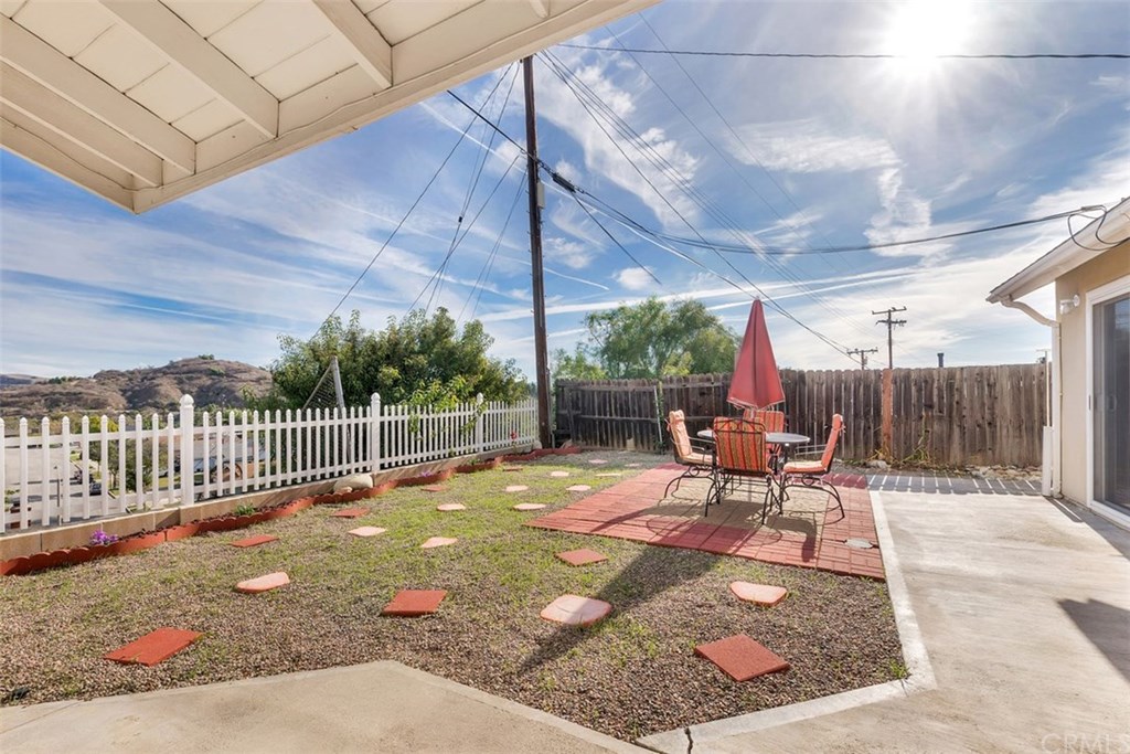 1290 Tamarack Avenue Brea, CA 92821 - Photo 34 of 38