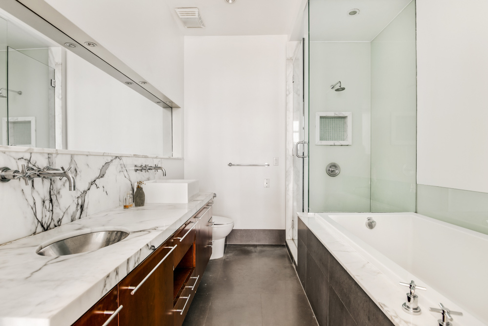 60 Broadway, Unit 9B Brooklyn, NY 11249 - Photo 6 of 7