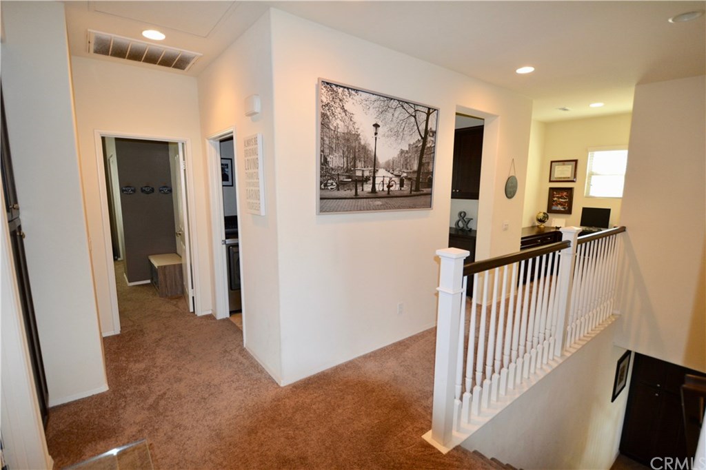 3327 View Ridge Drive Long Beach, CA 90755 - Photo 10 of 28