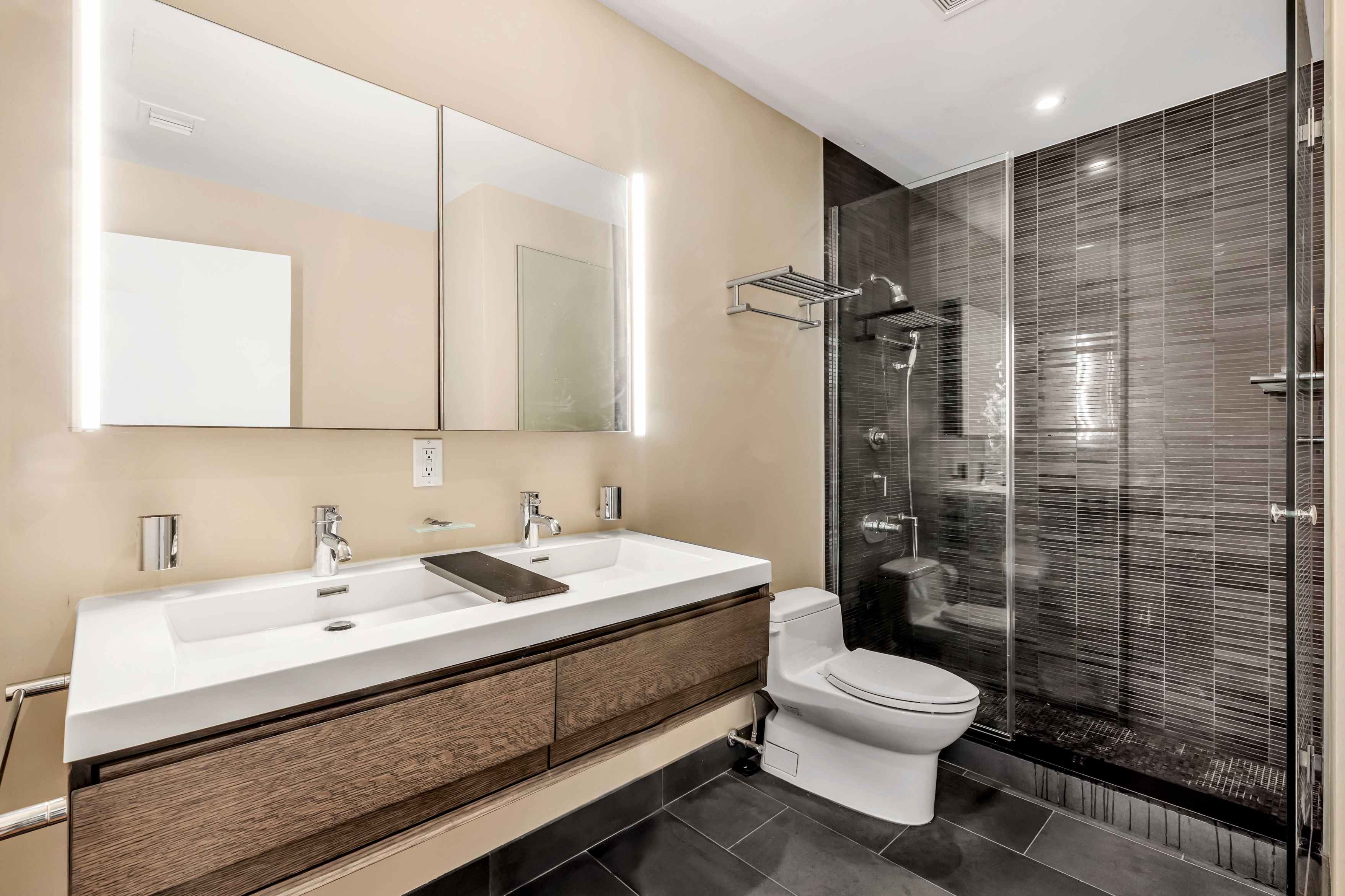 150 Reade Street Manhattan, NY 10013 - Photo 11 of 14