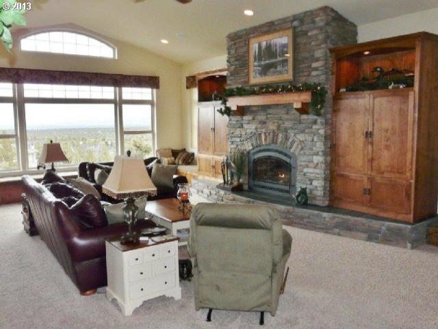 10162 Sundance Ridge Loop Redmond, OR 97756 - Photo 5 of 16 Gallery Image 5