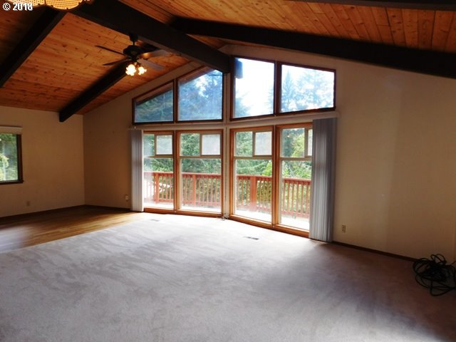 76471 Martin Creek Road Cottage Grove, OR 97424 - Photo 16 of 32 Gallery Image 16