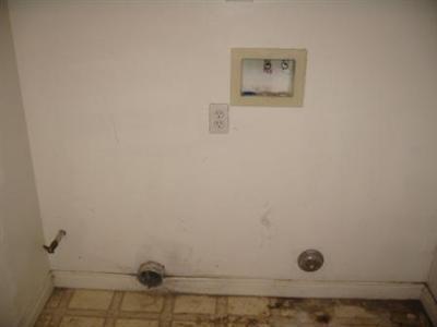 4215 Berkshire Road Bakersfield, CA 93313 - Photo 8 of 8 Gallery Image 8