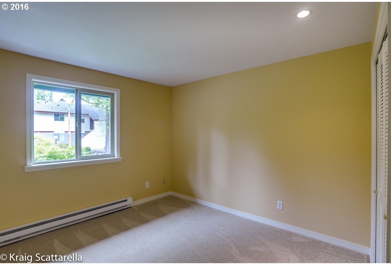 12622 Northwest Barnes Road, Unit 5 Portland, OR 97229 - Photo 7 of 14 Gallery Image 7