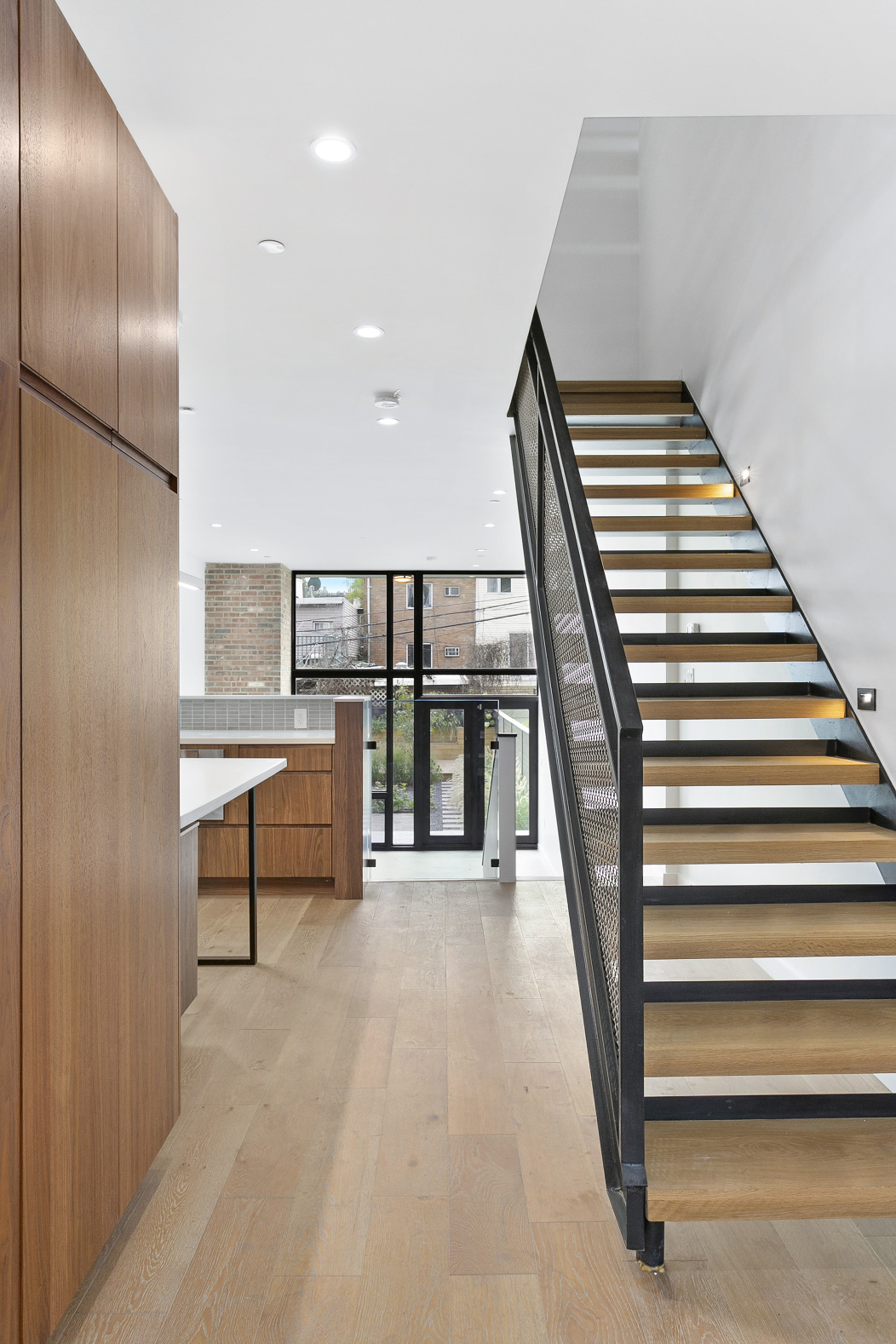 456 Sackett Street Brooklyn, NY 11231 - Photo 4 of 29