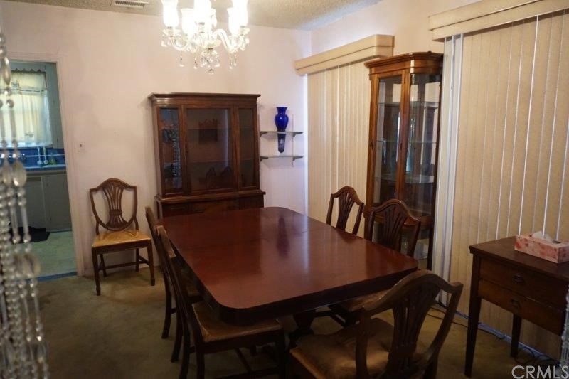 2107 West 84th Place Los Angeles, CA 90047 - Photo 9 of 30