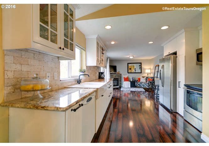 12845 Southwest Hart Road Beaverton, OR 97008 - Photo 9 of 22 Gallery Image 9