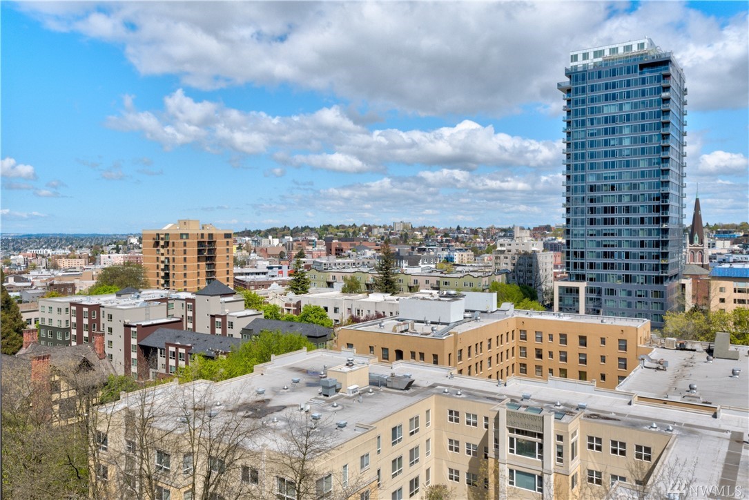 1120 Spring Street, Unit 1103 Seattle, WA 98101 - Photo 23 of 25