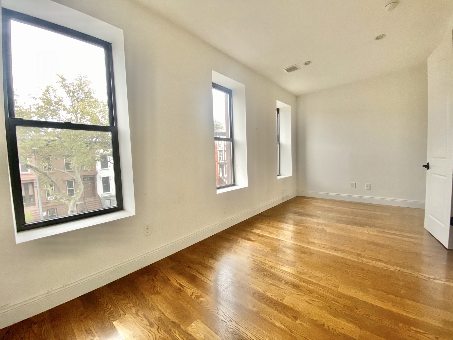 194 Van Buren Street, Unit 2 Brooklyn, NY 11221 - Photo 12 of 16