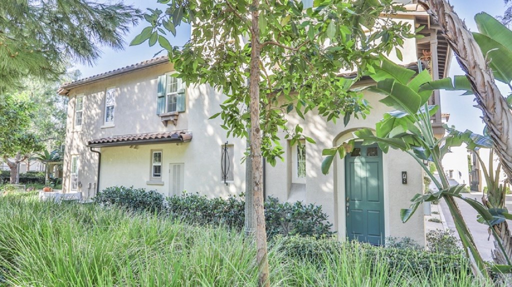 78 Dovetail Irvine, CA 92603 - Photo 5 of 55