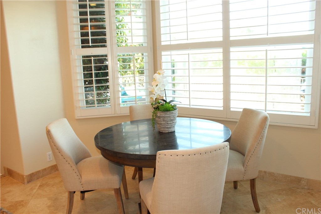 7 Hillsborough Newport Beach, CA 92660 - Photo 7 of 32