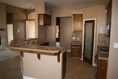 4504 Jackson Ridge Avenue Bakersfield, CA 93313 - Photo 5 of 15 Gallery Image 5