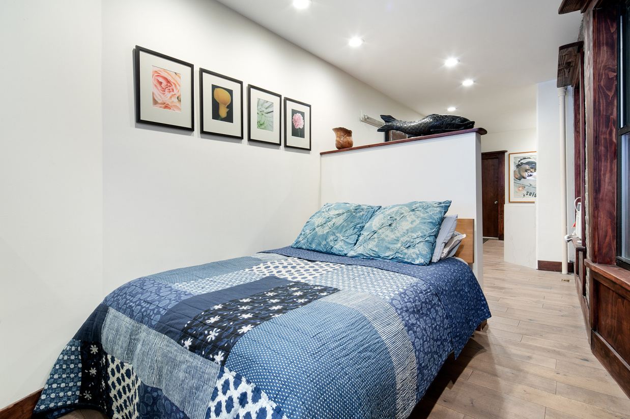 135 Perry Street, Unit 12 Manhattan, NY 10014 - Photo 5 of 8