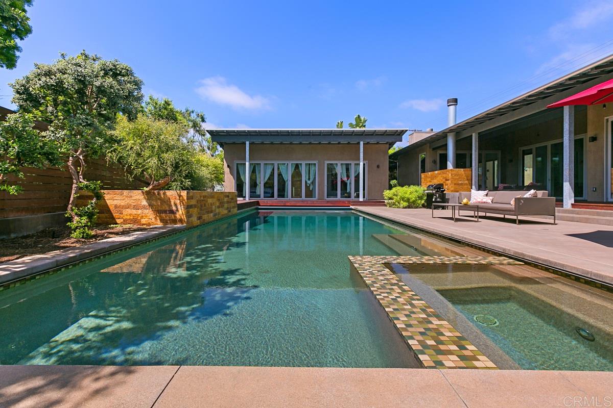 1866 Sheridan Road Encinitas, CA 92024 - Photo 11 of 25