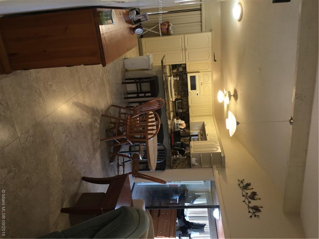 13005 Southwest 90th Court Miami, FL 33176 - Photo 4 of 17
