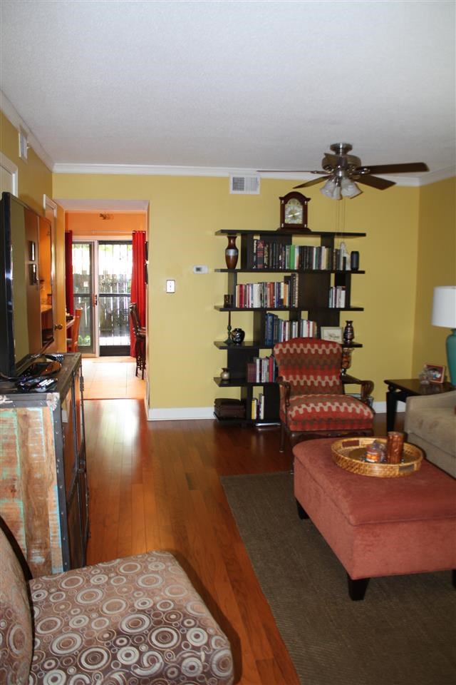 5730 Quince Road, Unit 4 Memphis, TN 38119 - Photo 5 of 23 Gallery Image 5
