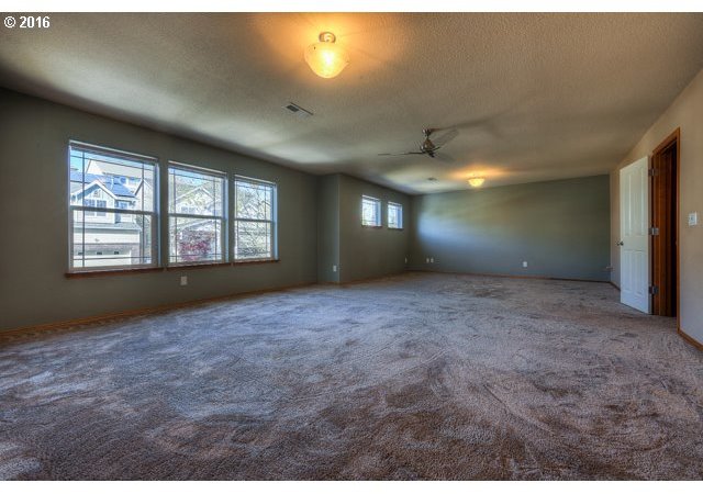 12300 Southwest Aspen Ridge Drive Tigard, OR 97224 - Photo 23 of 27 Gallery Image 23