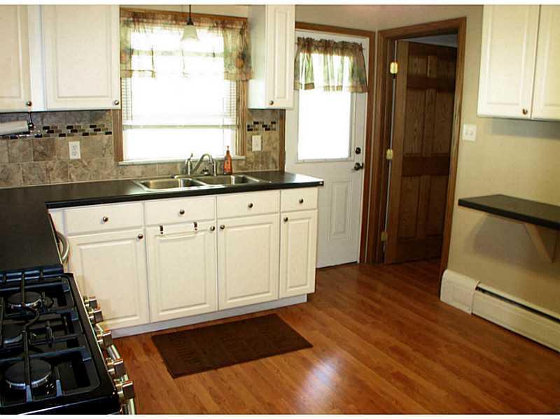 208 East McQuistion Road Butler, PA 16001 - Photo 13 of 25 Gallery Image 13