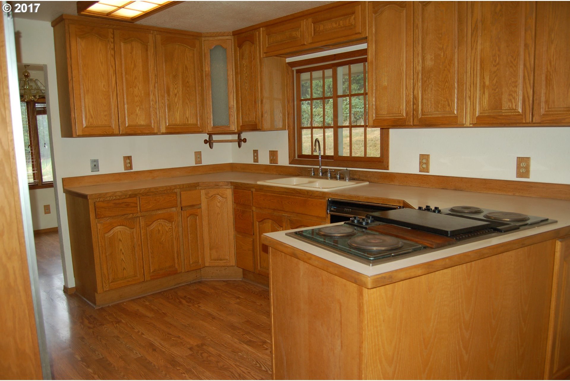 296 Standley Road Glide, OR 97443 - Photo 13 of 18 Gallery Image 13