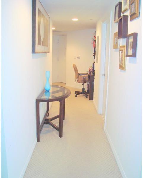 55 Southeast 6th Street, Unit 3902 Miami, FL 33131 - Photo 9 of 35