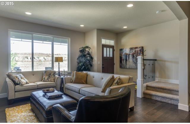 15988 Northwest Brugger Road Portland, OR 97229 - Photo 6 of 16 Gallery Image 6